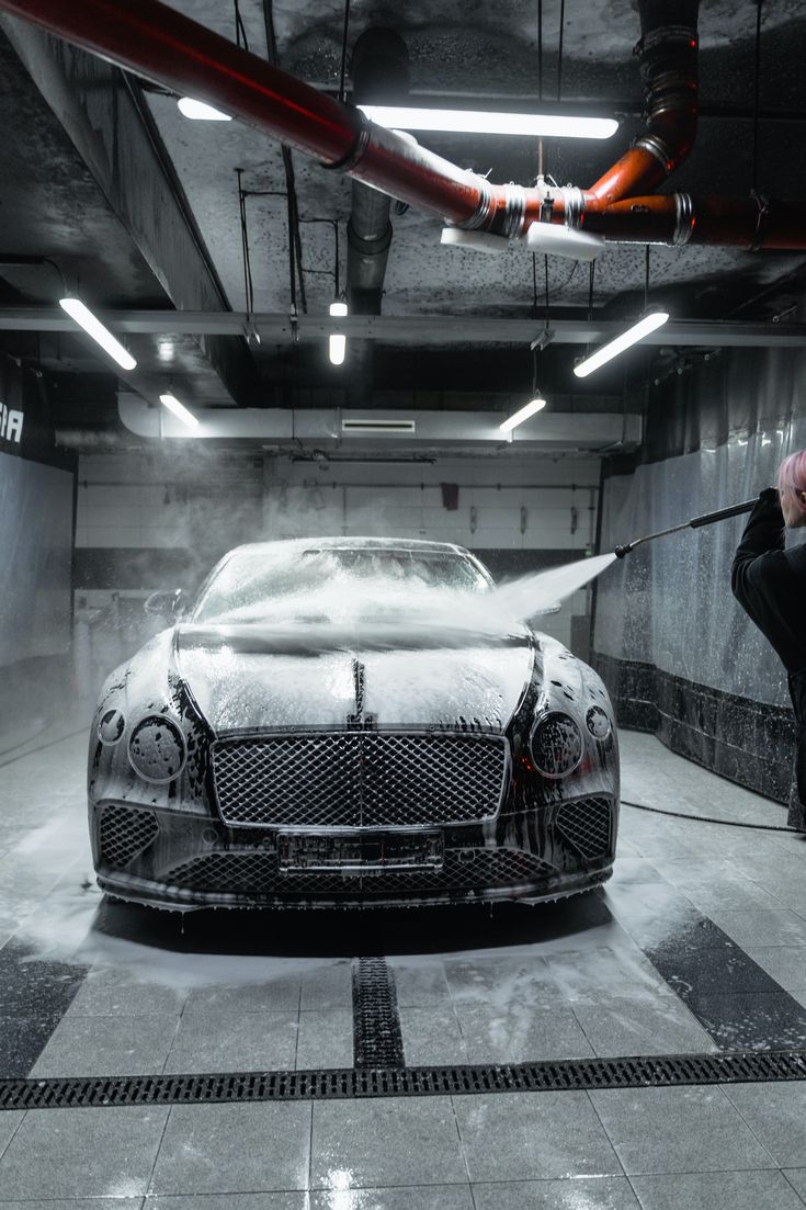 What Are the Benefits and Challenges of Running a Car Detailing Franchise_ What Are the Benefits and Challenges of Running a Car Detailing Franchise_